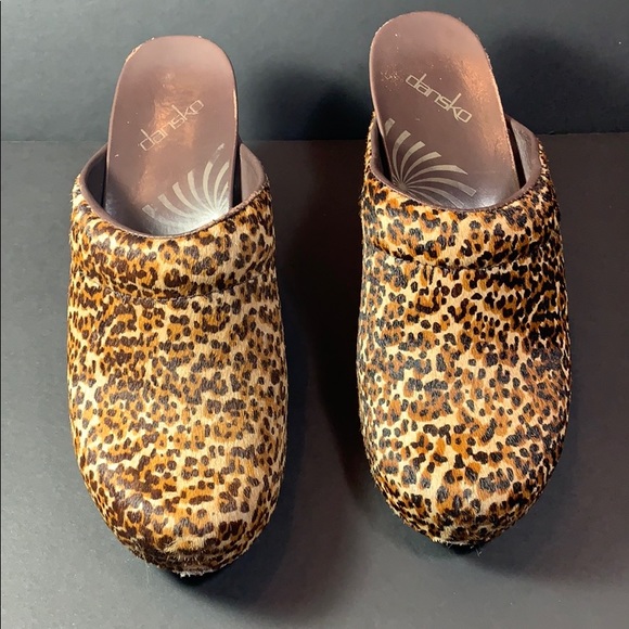 Dansko Rae Leopard Pony clogs/mules - Picture 3 of 12
